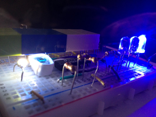 RGBカラーセンサーS9032-02の実験。青