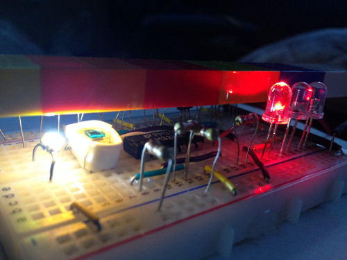 RGBカラーセンサーS9032-02の実験。オレンジ